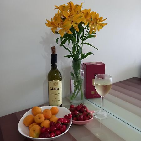 Amigo Apartment Батумі Екстер'єр фото